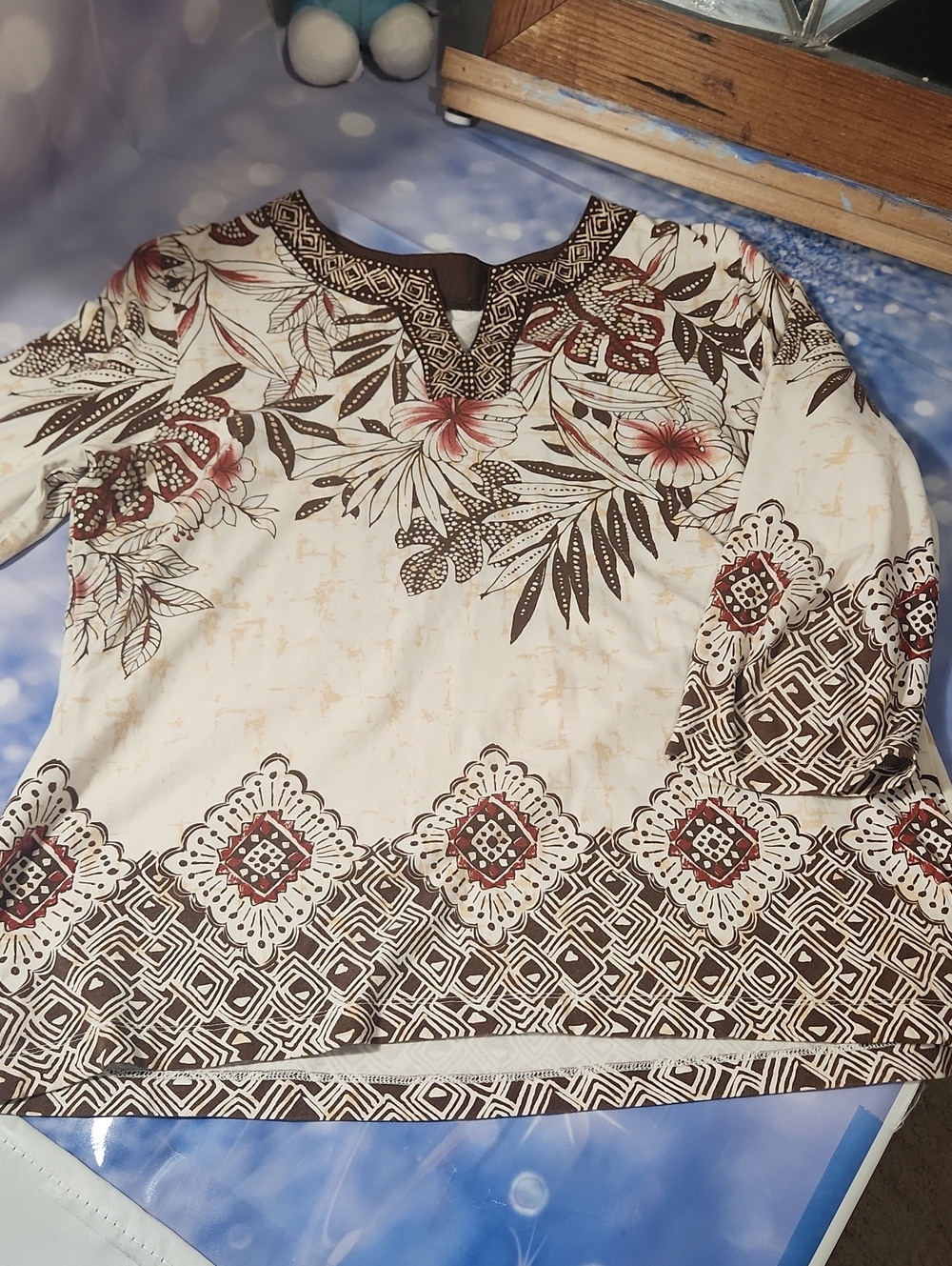 Floral Border Print Women’s Top in Cream and Brown